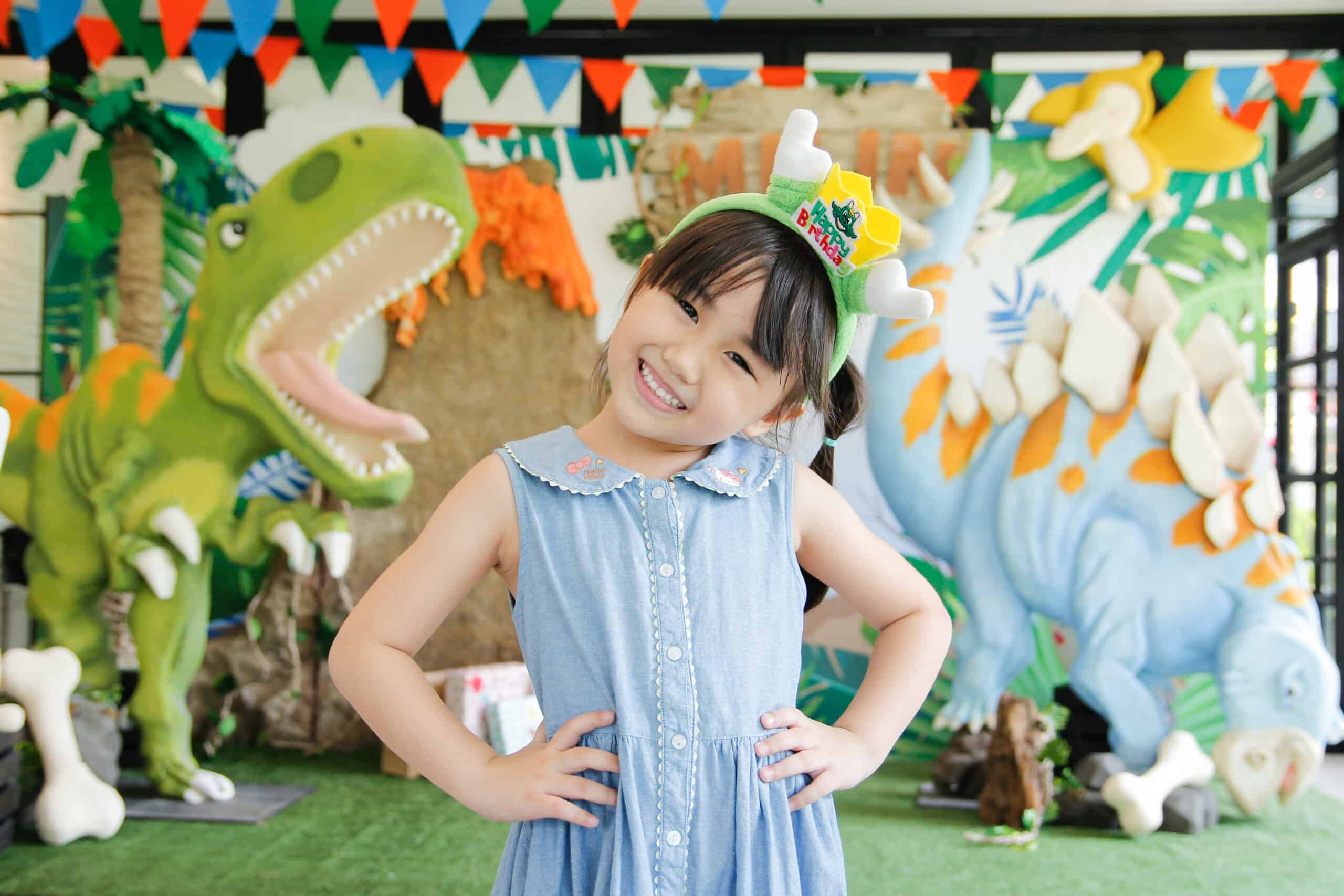 Let's roar and see our Dinosaur themed party ideas for your kids' next birthday including backdrop, balloons, party decoration, mascot and more fun stuffs!
